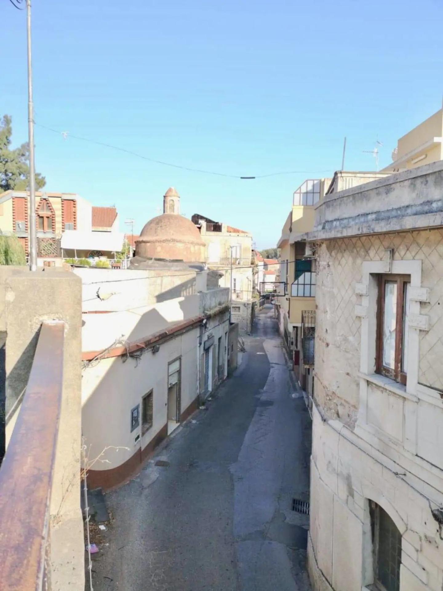 Appartamento Fra Mare E Collina Nella Quiete Del Borgo Messina Esterno foto